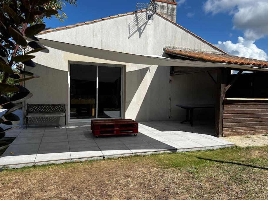 Residence Du Moulin Girard Jard-sur-Mer Exteriör bild